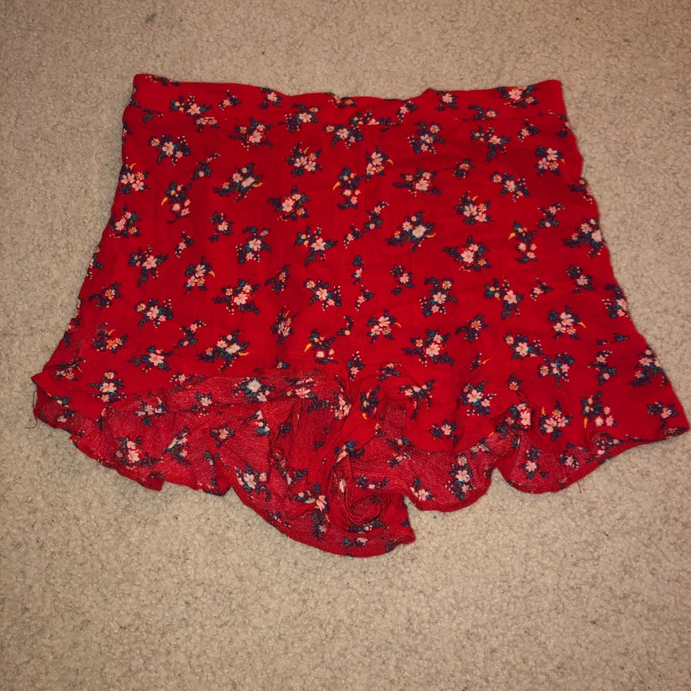 American eagle flowy shorts